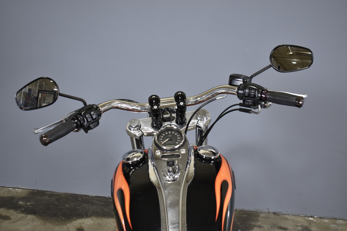 2016 Harley-Davidson Wide Glide FXDWG - Photo 8