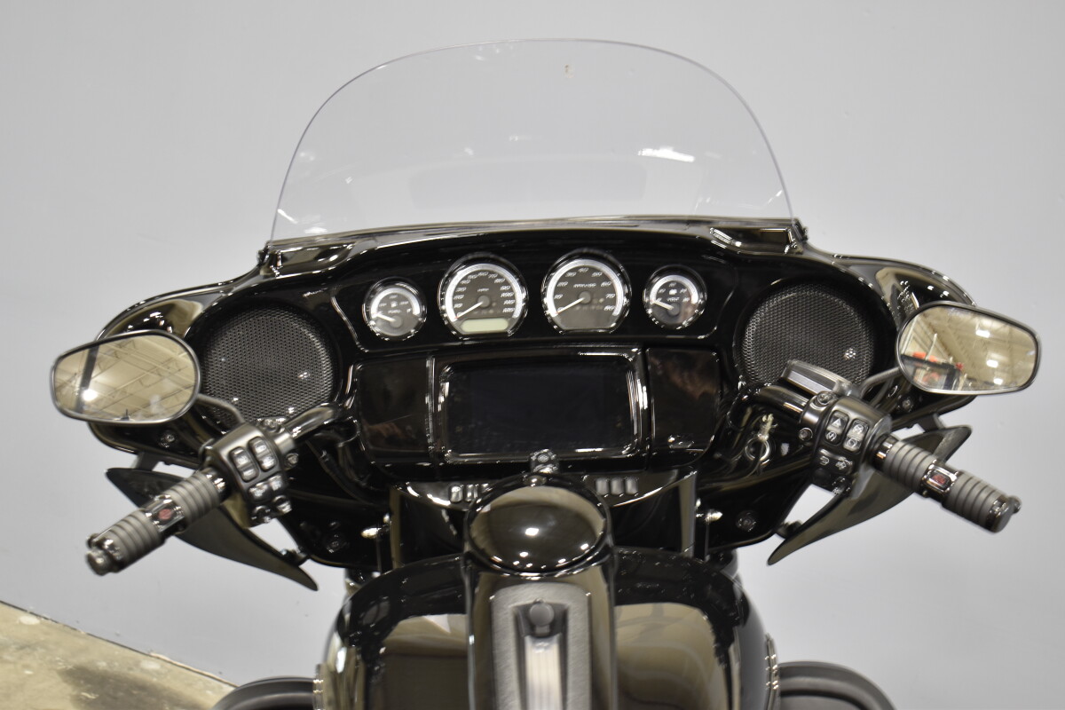 2023 Harley-Davidson Ultra Limited FLHTK - Photo 8