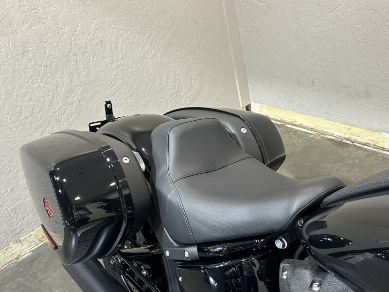 Harley-Davidson Low Rider ST 2025 FXLRST 84632151 VIVID BLACK - Photo 8