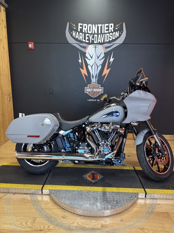 FXLRST 2025 Low Rider ST