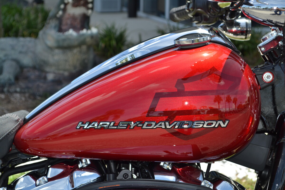 2025 Harley-Davidson Breakout Brilliant Red - FXBR - Photo 4