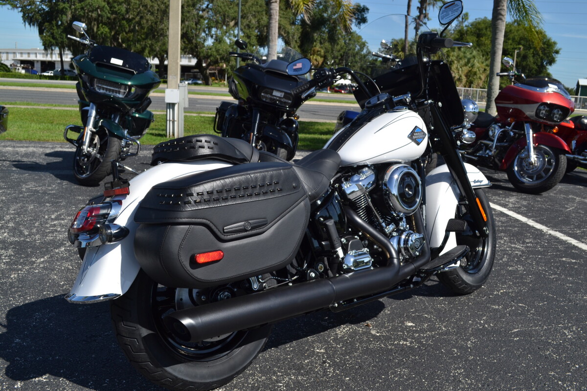 2025 Harley-Davidson Heritage Classic - FLHC - Photo 7