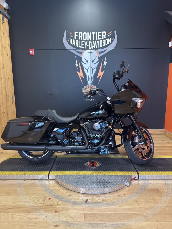 FLTRX 2025 Road Glide