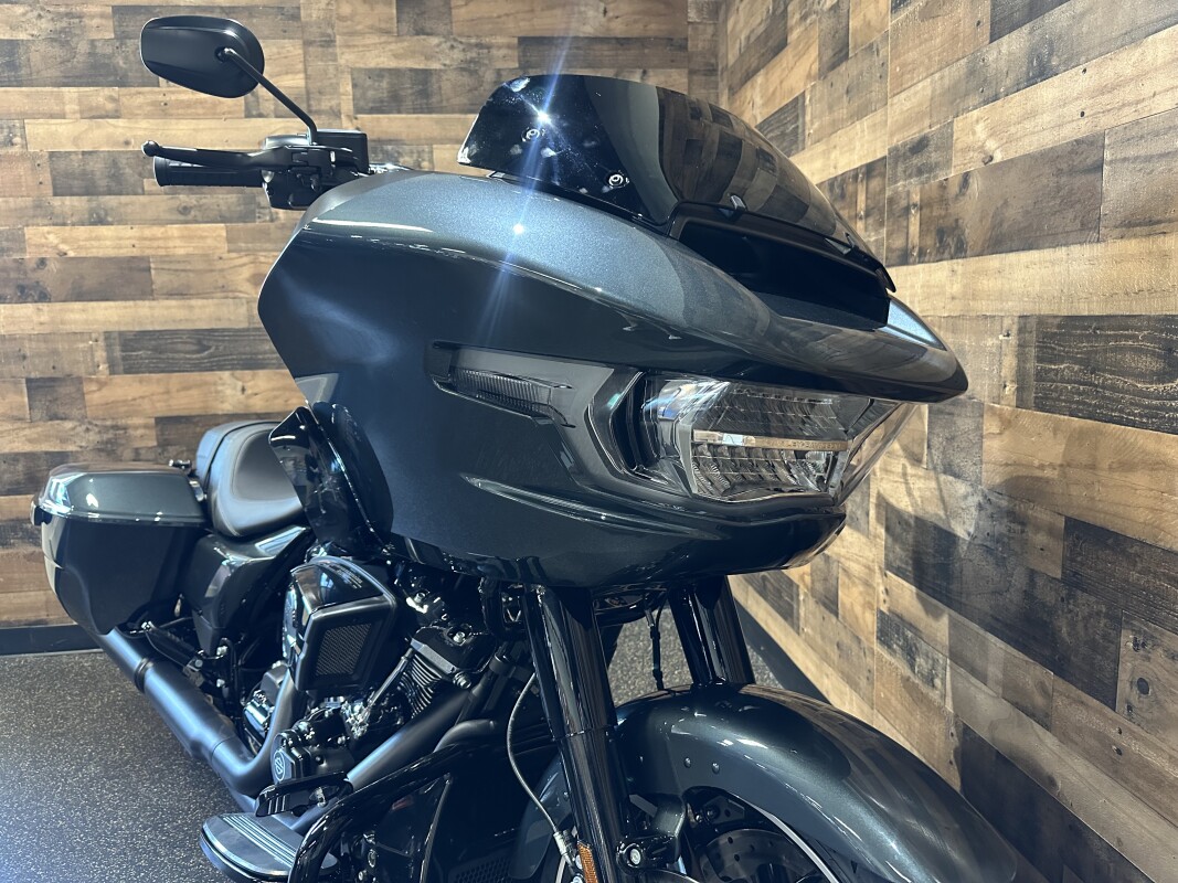 2025 Harley-Davidson Road Glide Iron Horse Metallic - Black Finish FLTRX - Photo 4