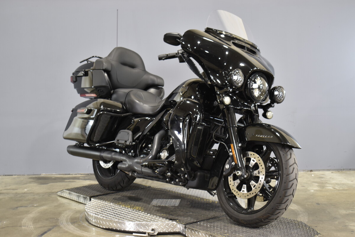 2023 Harley-Davidson Ultra Limited FLHTK - Photo 2