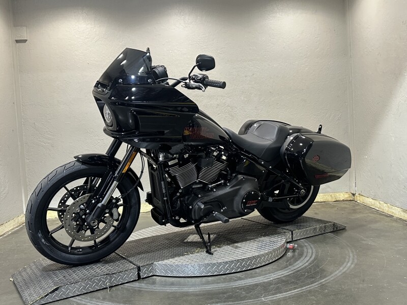 Harley-Davidson Low Rider ST 2025 FXLRST 84632151 VIVID BLACK - Photo 4