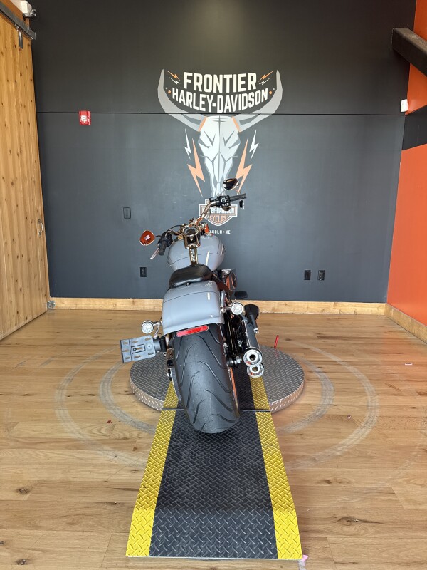 FLFB 2025 Fat Boy - Photo 4