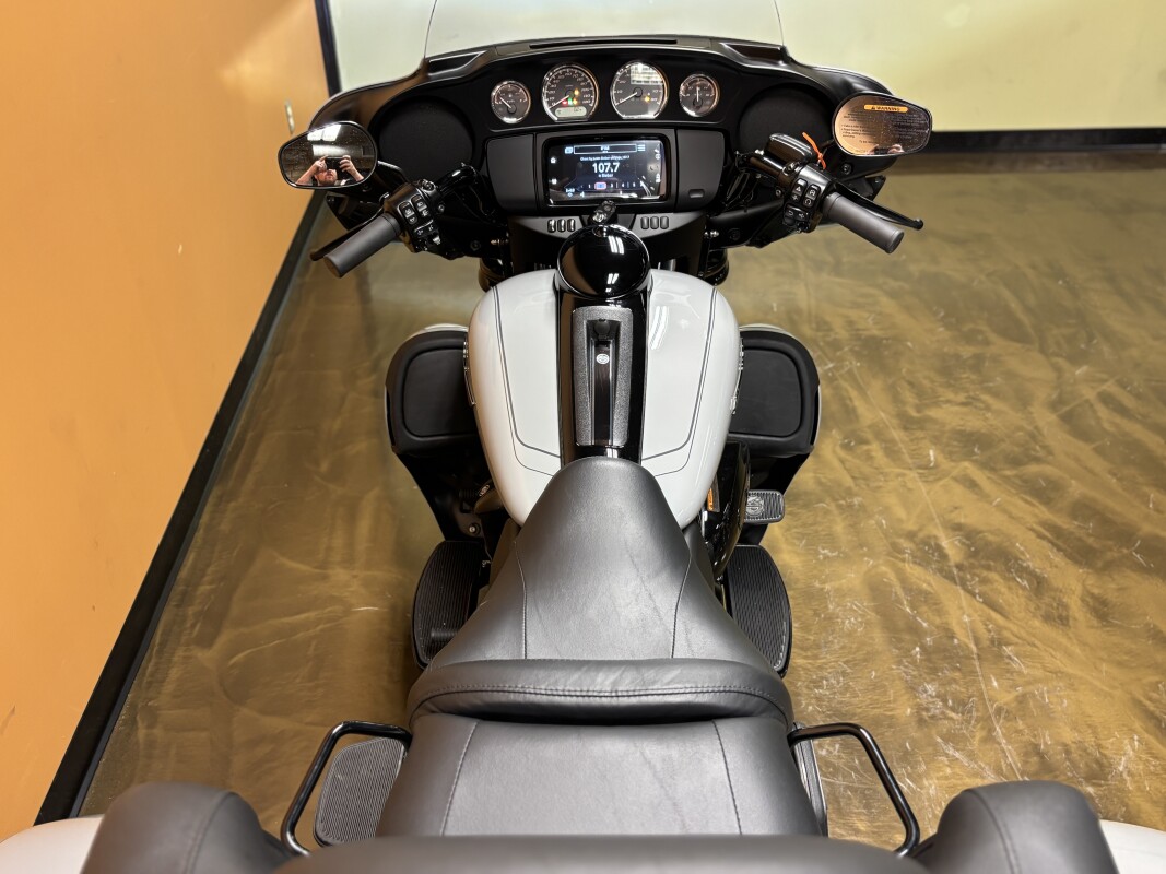 FLHTCUTG 2025 Tri Glide® Ultra, photo 23