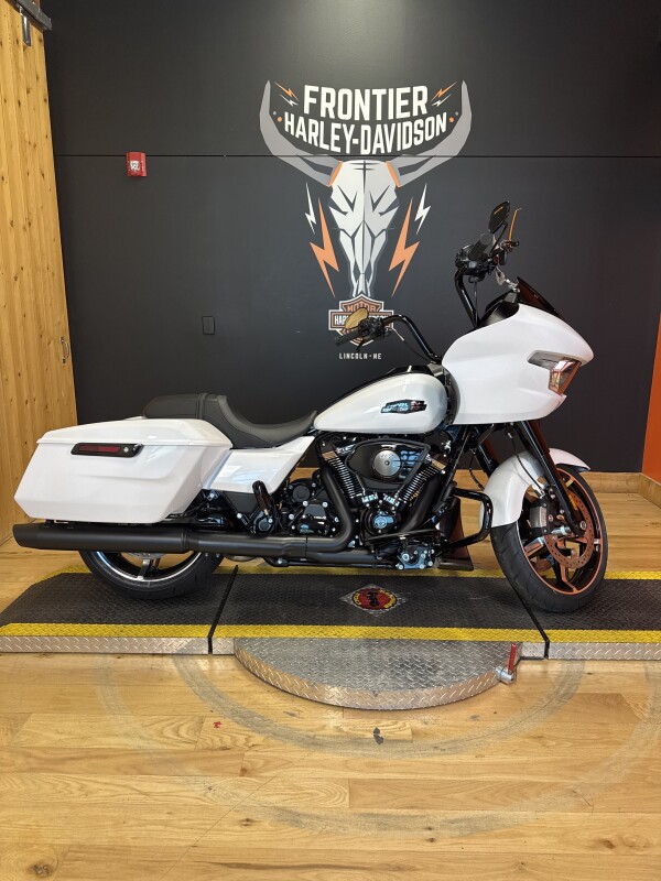 FLTRX 2025 Road Glide