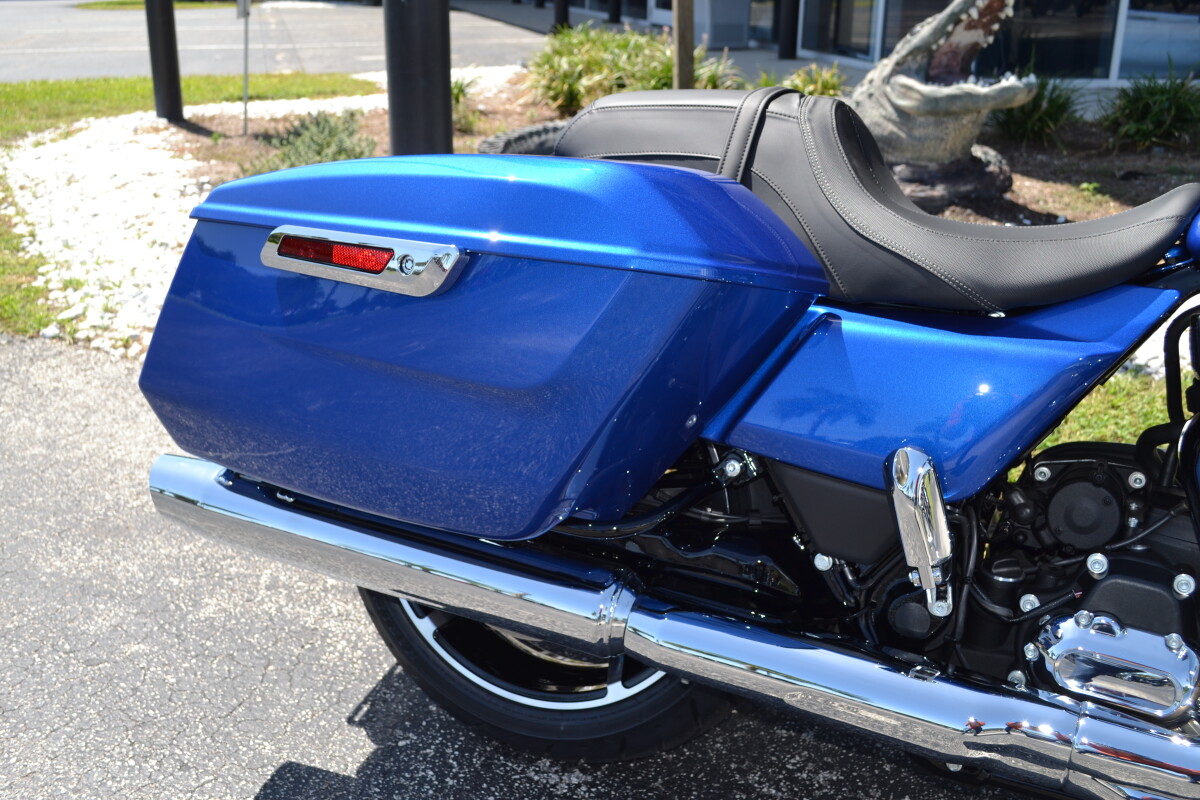 FLHX 2025 Street Glide - Photo 6