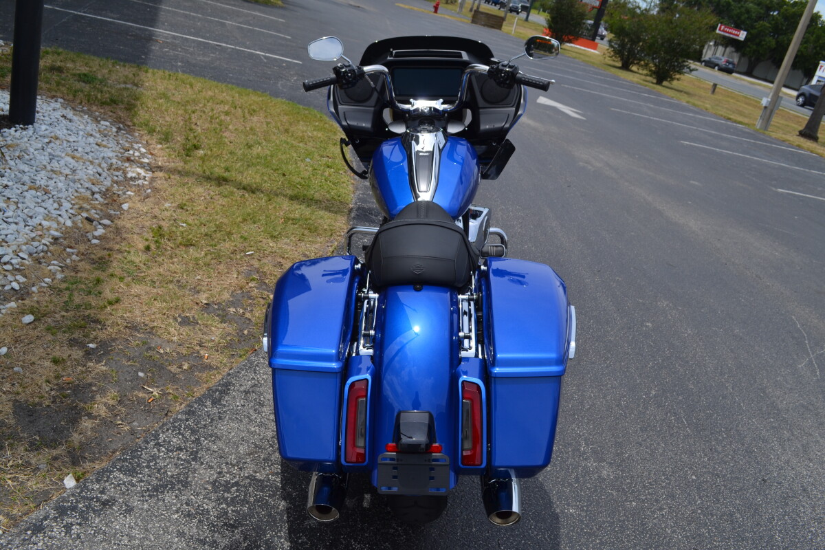 FLTRX 2025 Road Glide - Photo 7