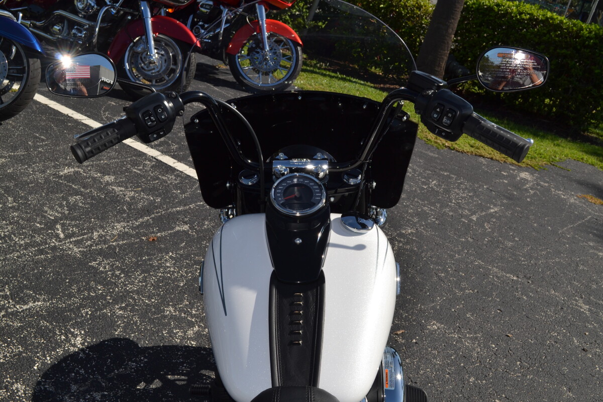 2025 Harley-Davidson Heritage Classic - FLHC - Photo 9