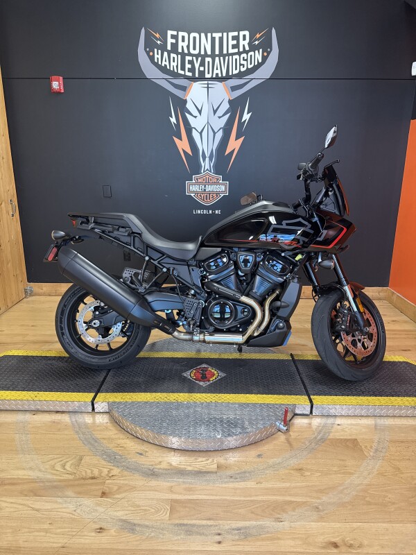 RA1250ST 2025 Pan America 1250 ST
