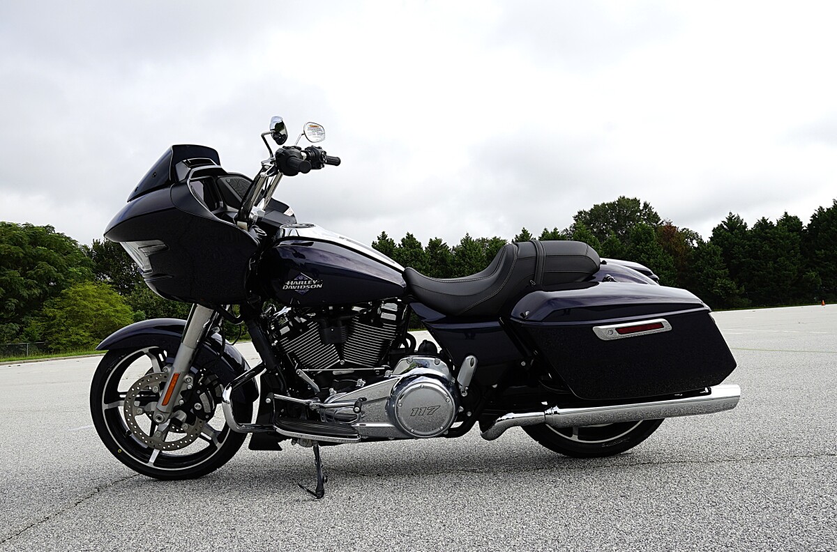 FLTRX 2025 Road Glide - Photo 4
