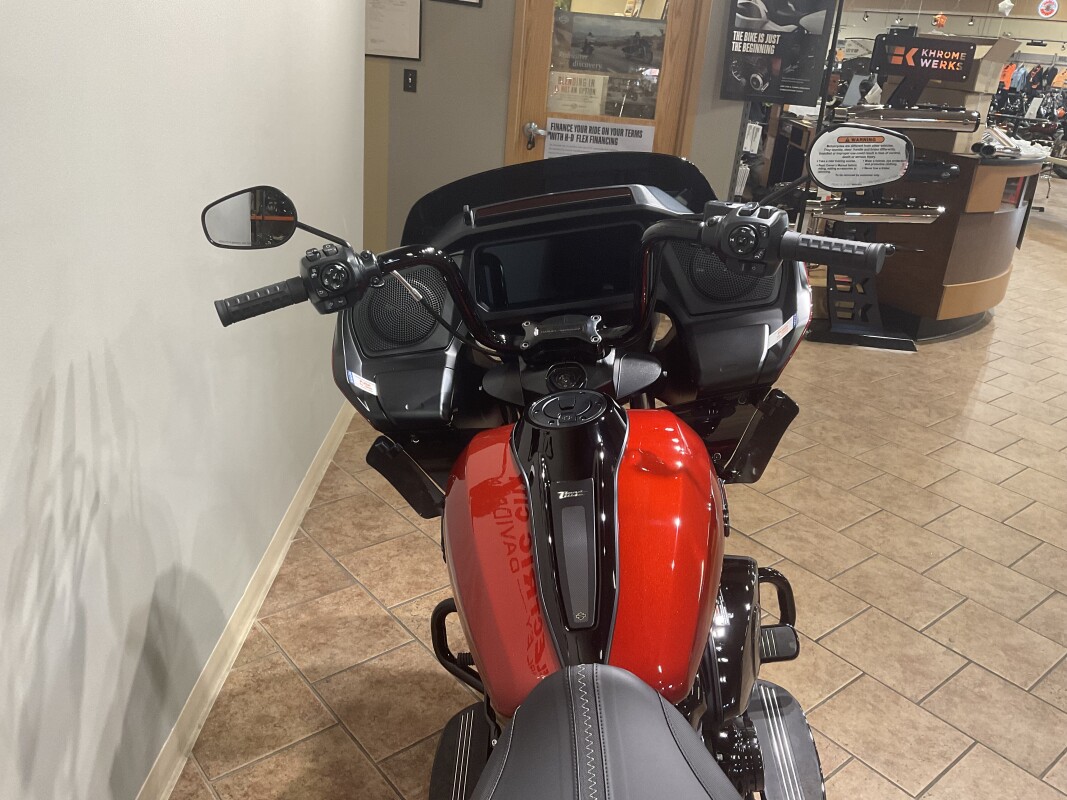 2025 Harley-Davidson Road Glide Whiskey Firestorm - Black Finish FLTRX - Photo 6