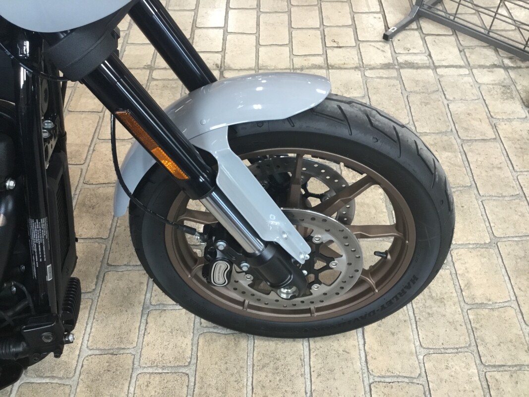 2024 Harley-Davidson Low Rider S Billiard Gray - Photo 3