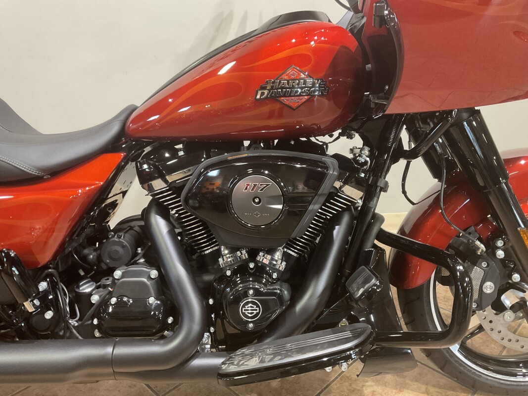 2025 Harley-Davidson Road Glide Whiskey Firestorm - Black Finish FLTRX - Photo 2