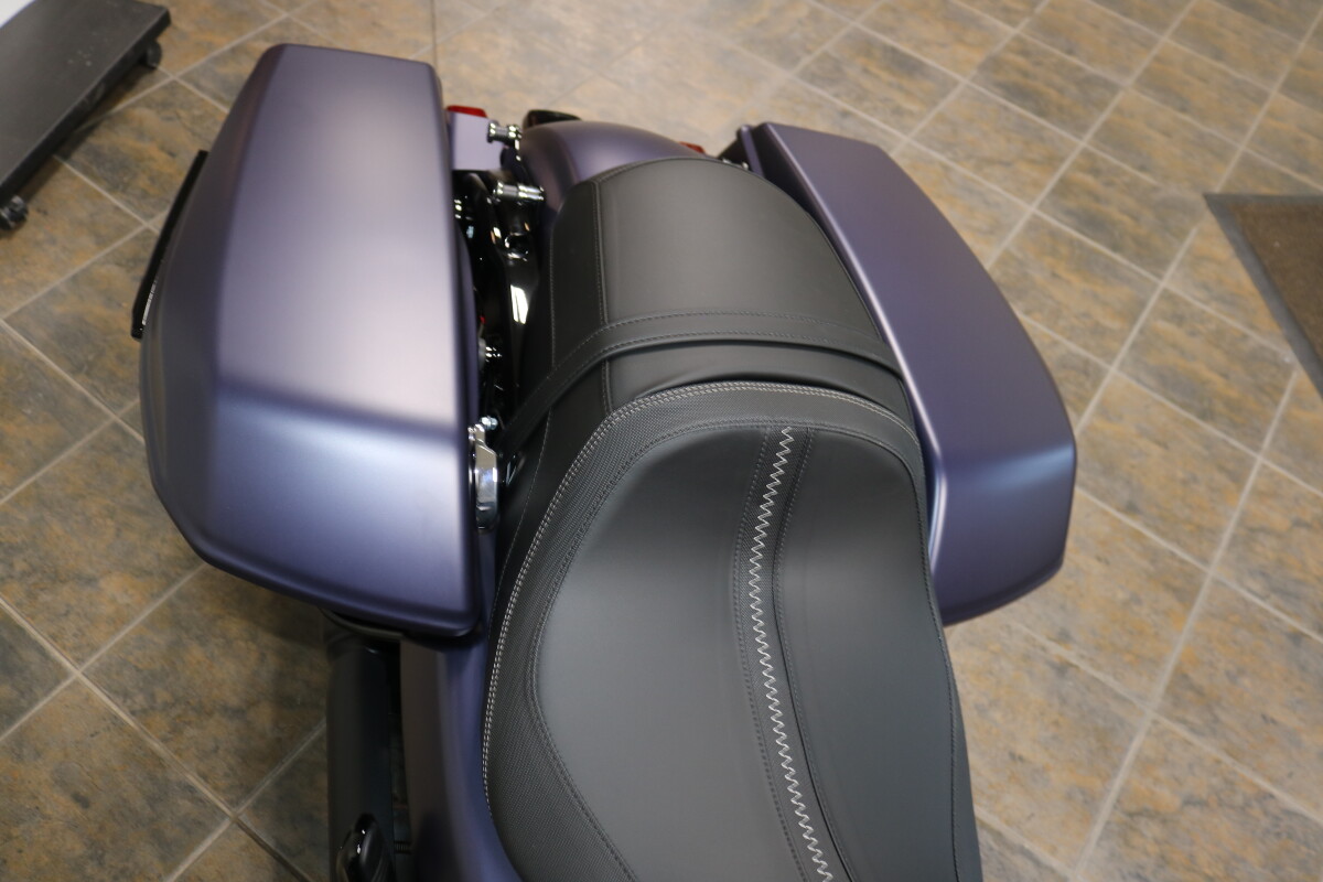 FLTRX 2025 Road Glide - Photo 10