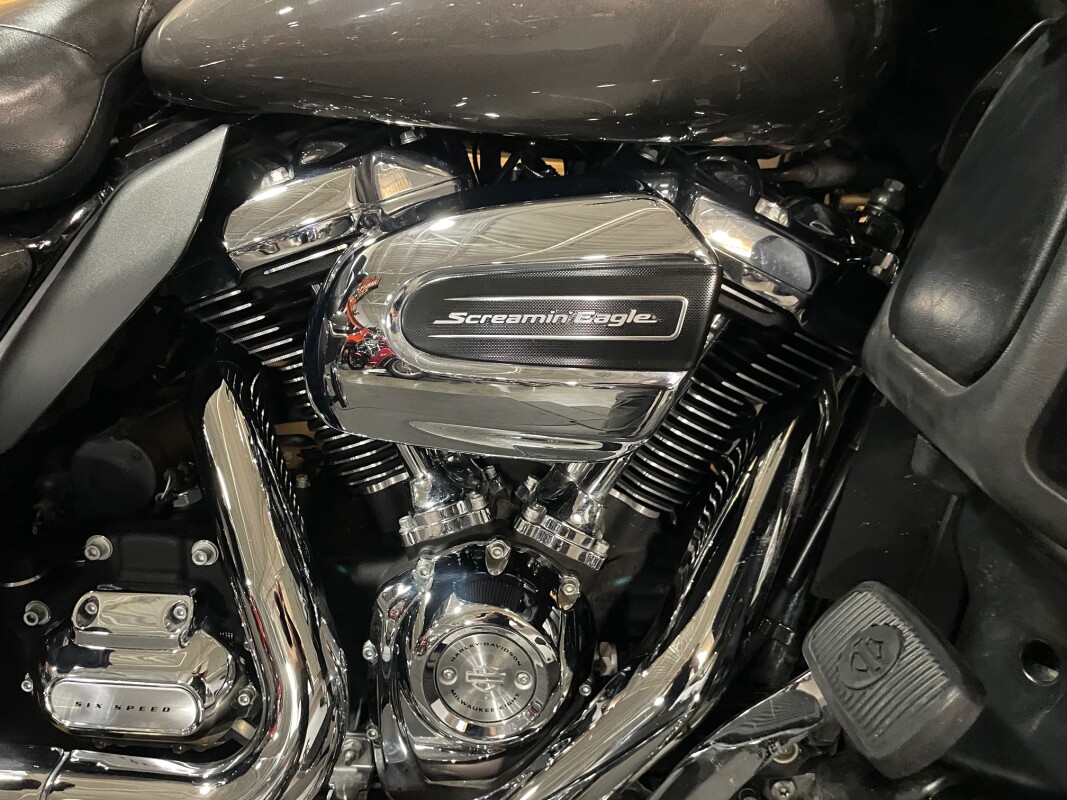 Harley-Davidson Road Glide Limited 2023 FLTRK Gray Haze/Silver Fortune - Photo 2