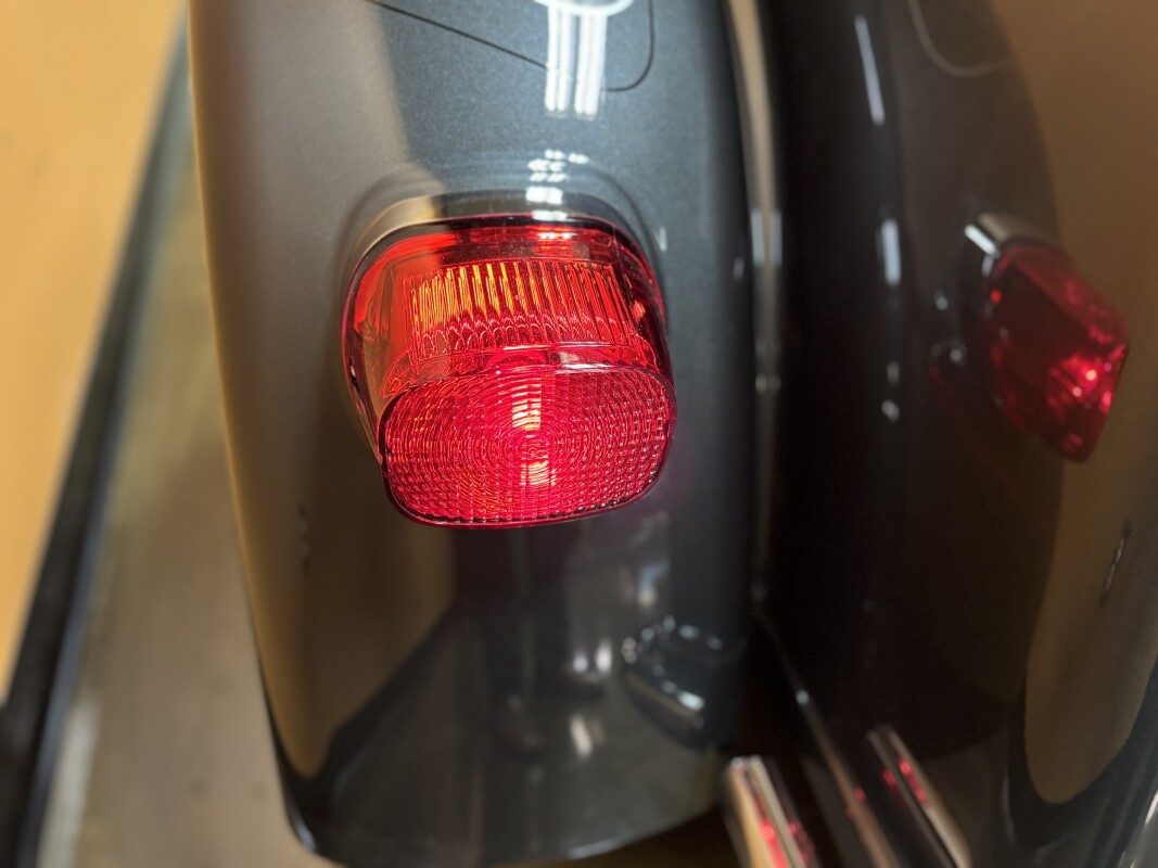 FLHTCUTG 2025 Tri Glide Ultra - Photo 7