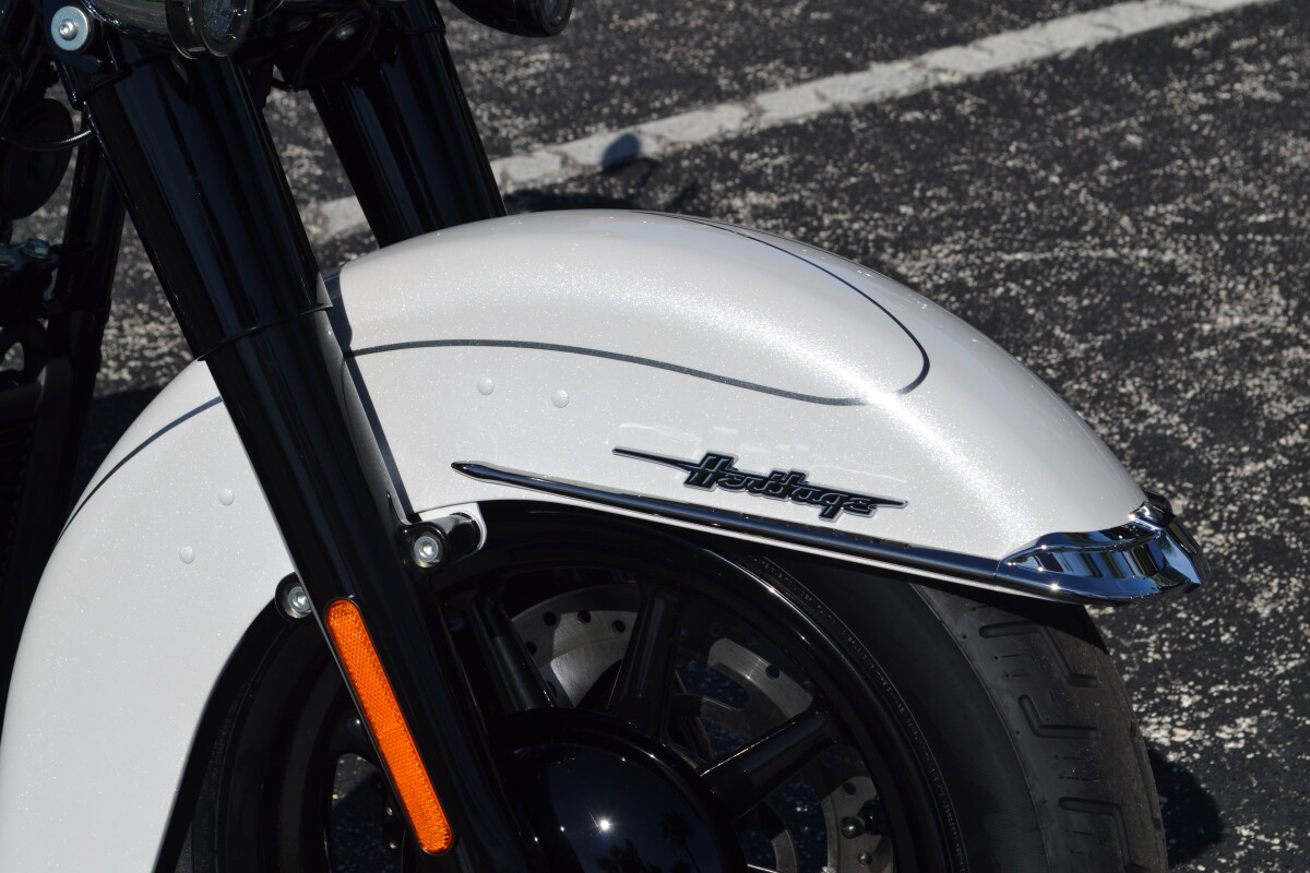 2025 Harley-Davidson Heritage Classic - FLHC - Photo 3