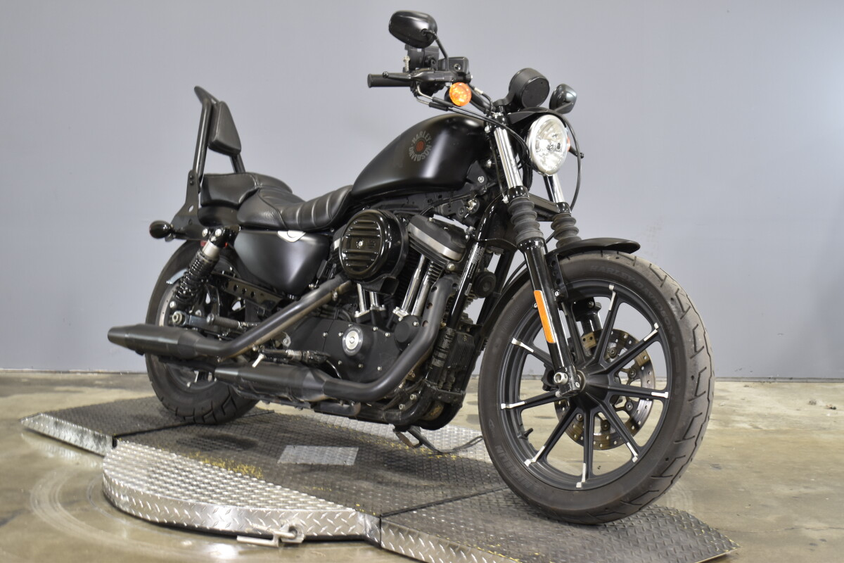 2021 Harley-Davidson Iron 883 XL 883N - Photo 2