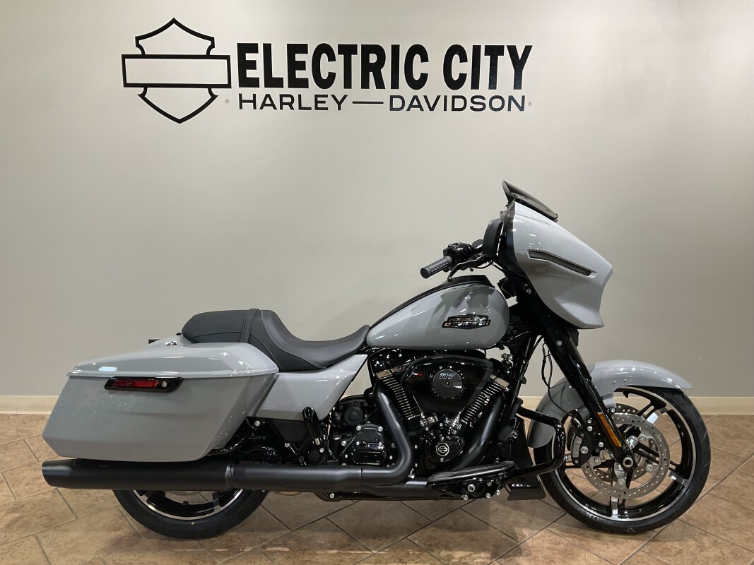 2025 Harley-Davidson Street Glide Billiard Gray FLHX