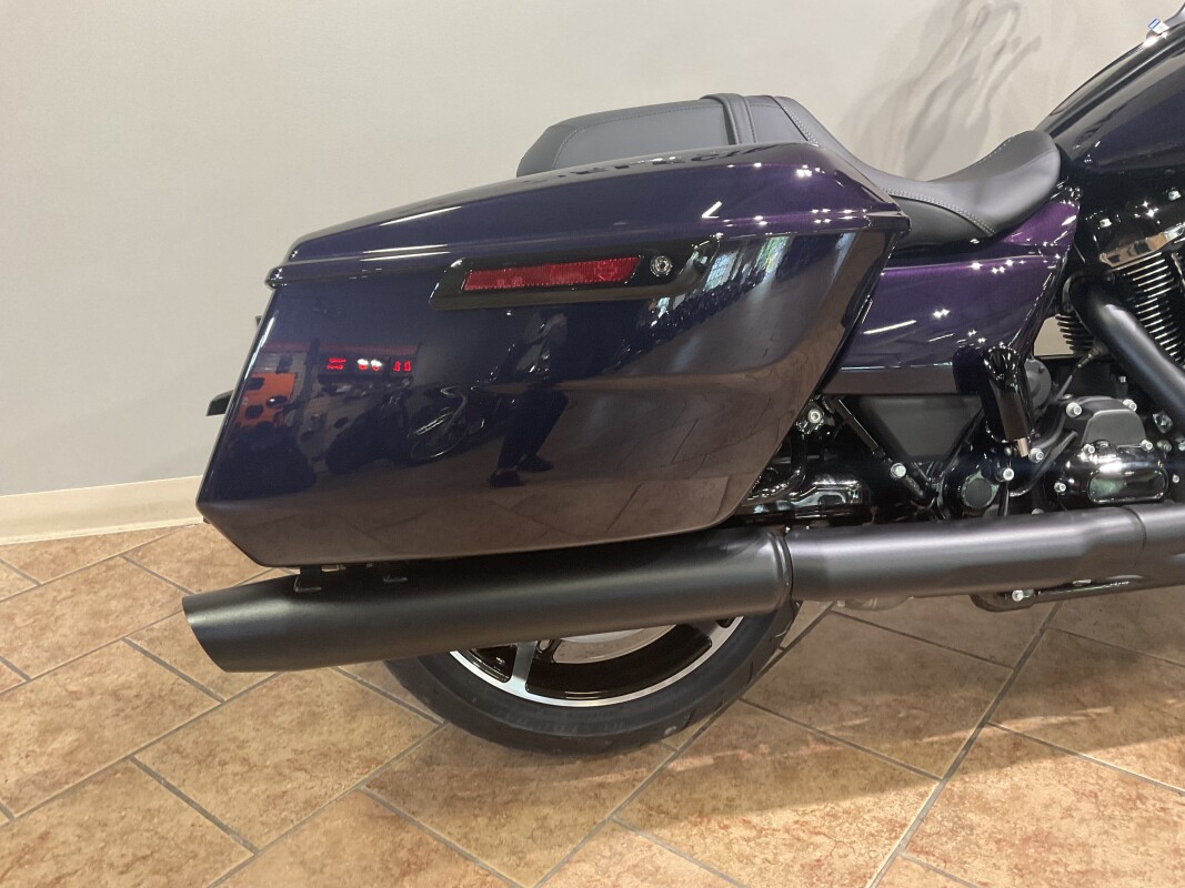2025 Harley-Davidson Road Glide Mystic Shift FLTRX - Photo 5
