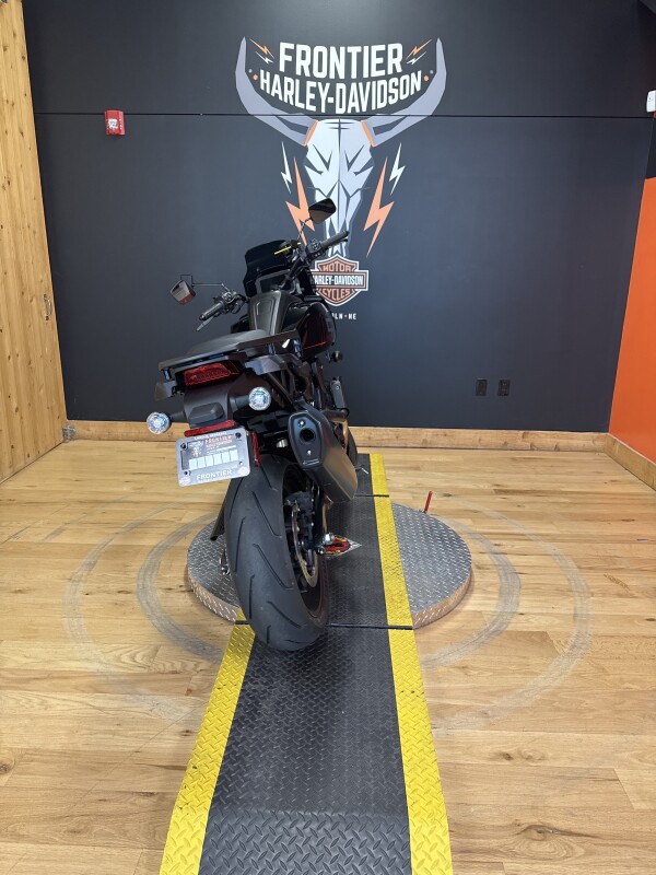 RA1250ST 2025 Pan America 1250 ST - Photo 2