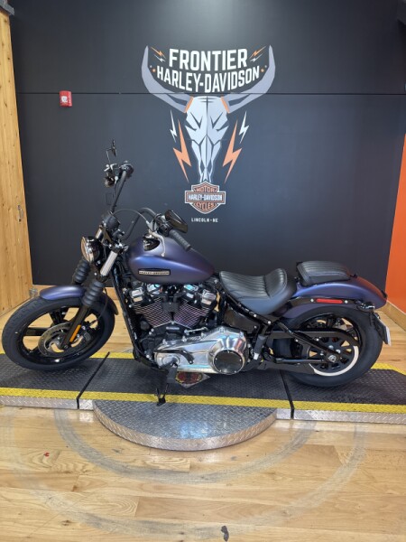 FXBB 2025 Street Bob™