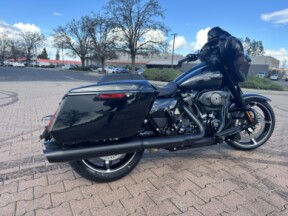 FLHX 2025 Street Glide™ thumb 2