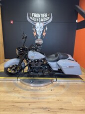 FLHRXS 2025 Road King™ Special thumb 2