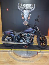 FXBB 2025 Street Bob™ thumb 2