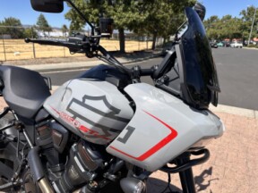 RA1250ST 2025 Pan America® 1250 ST thumb 0