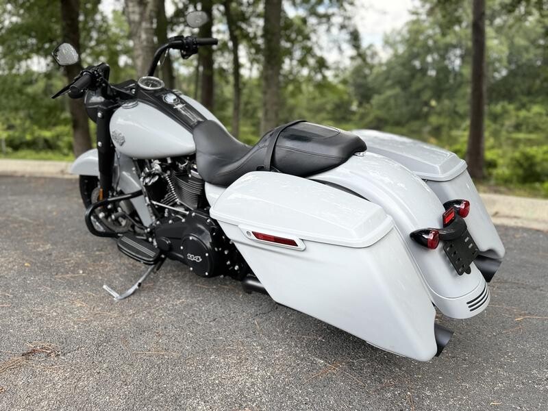 FLHRXS 2025 Road King Special - Photo 5