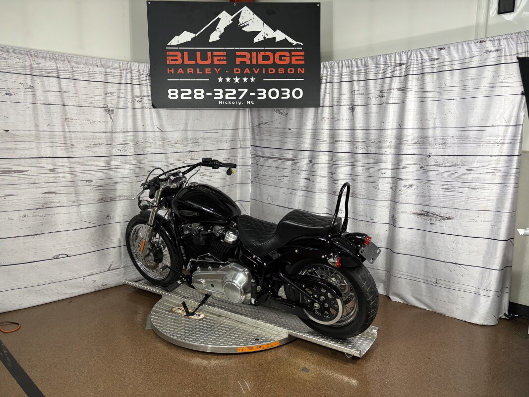 2021 Softail Standard – Classic Bobber Look - Photo 6