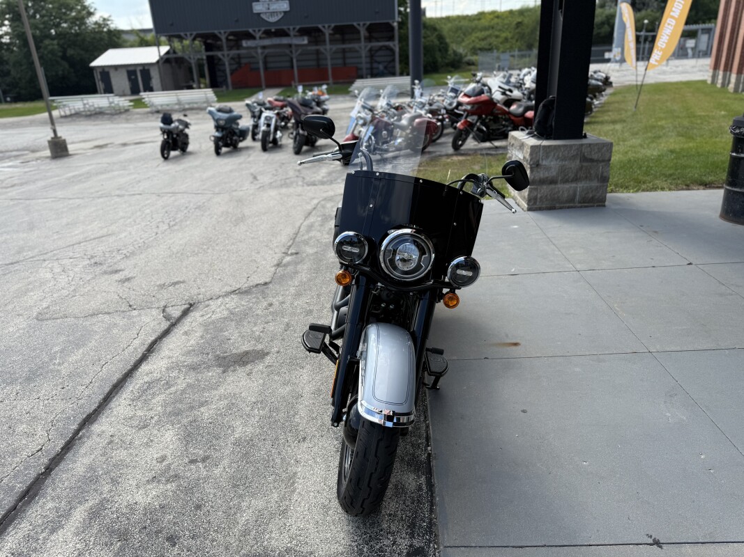 2024 Harley-Davidson Heritage Classic FLHCS ATLAS SIL - Photo 8