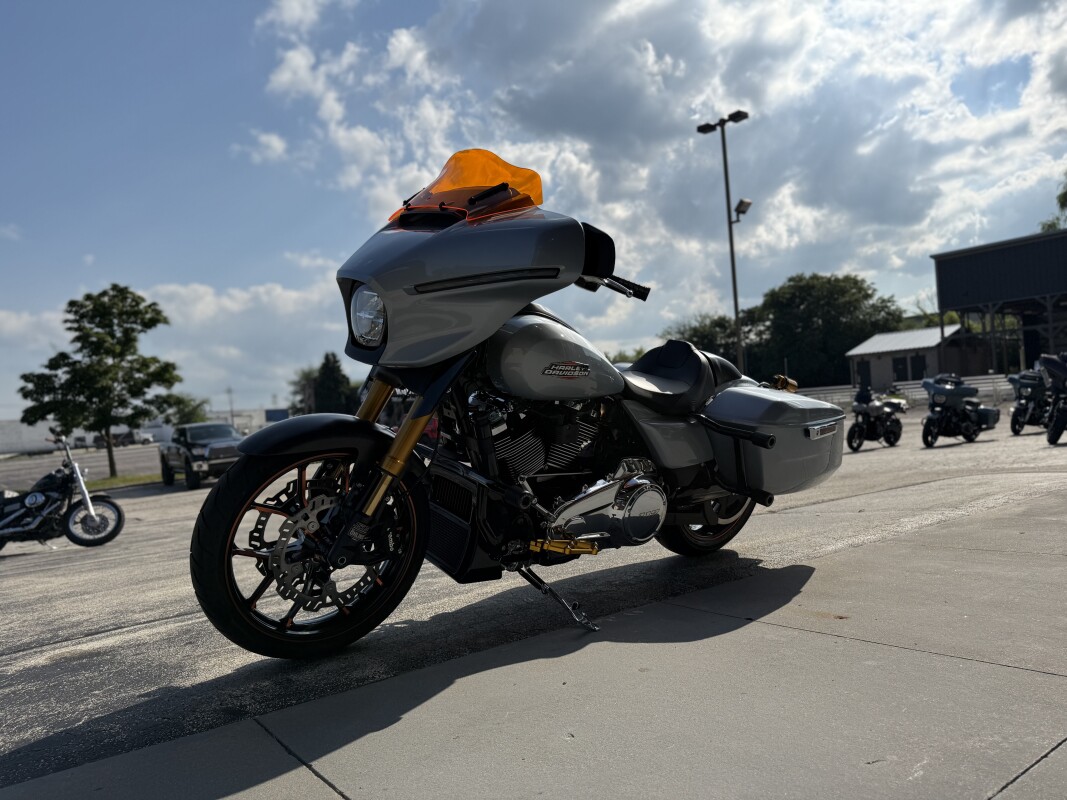 2025 Harley-Davidson Street Glide Custom Build - Photo 10