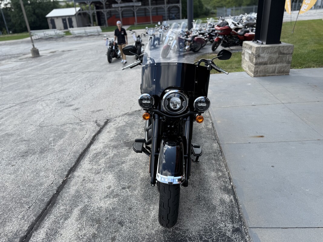 2024 Harley-Davidson Heritage Classic FLHCS VIVID BLK - Photo 8