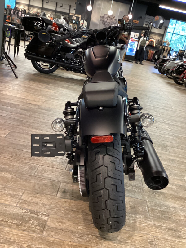 RH975S 2025 Nightster Special - Photo 3