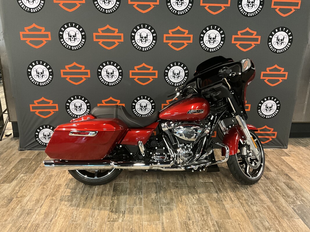 FLHX 2025 Street Glide - Photo 5