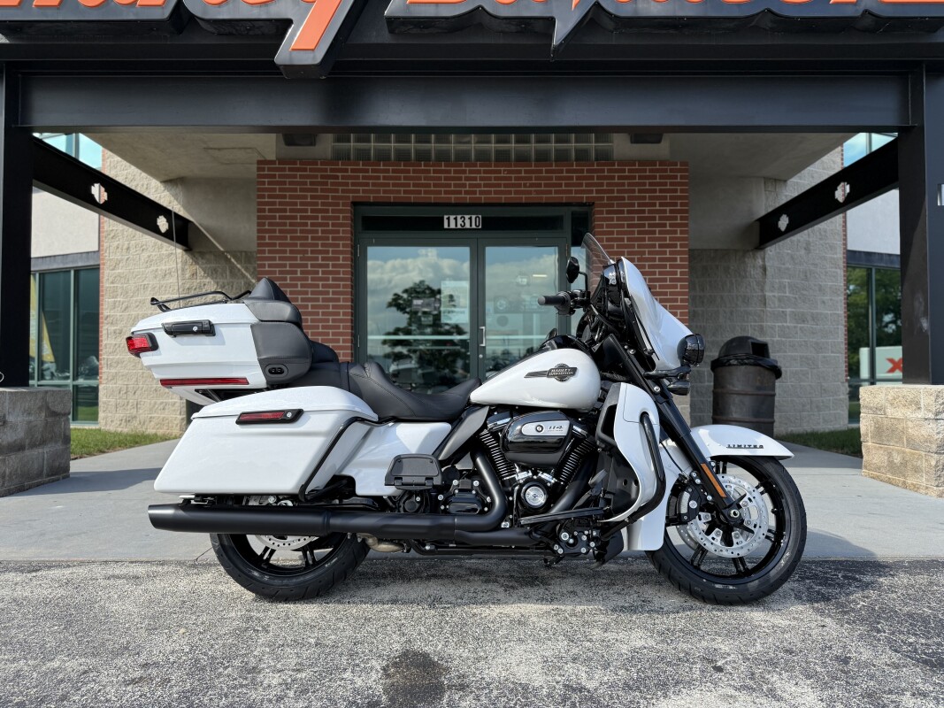 2024 Harley-Davidson Ultra Limited FLHTK WHITE ONYX PEARL