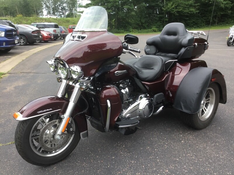 2019 Harley-Davidson Tri Glide Ultra Twisted Cherry - Photo 2
