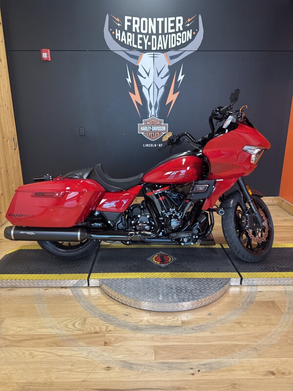 FLTRXSTSE 2025 CVO Road Glide ST