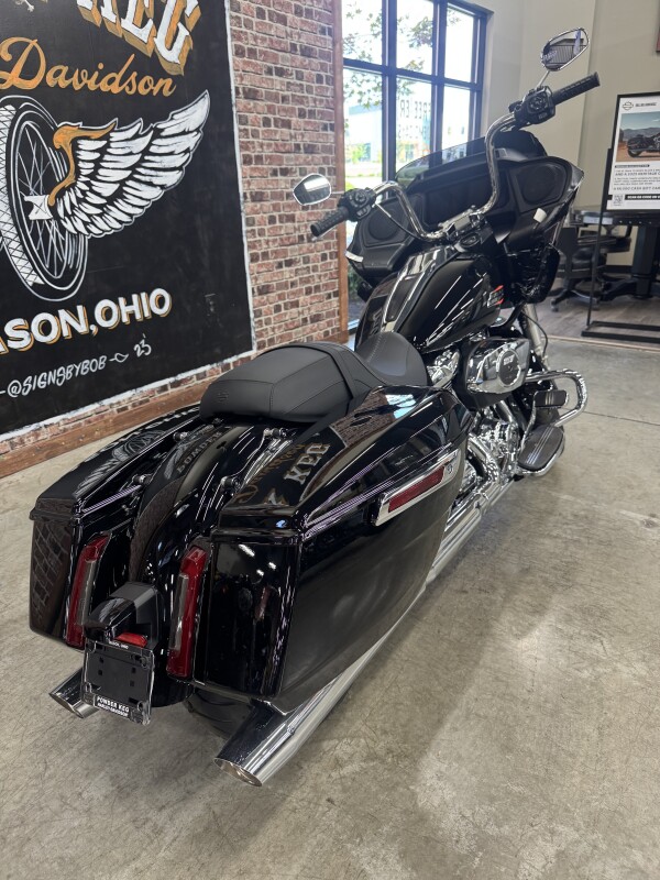 2025 Harley-Davidson Road Glide FLTRX - Photo 5