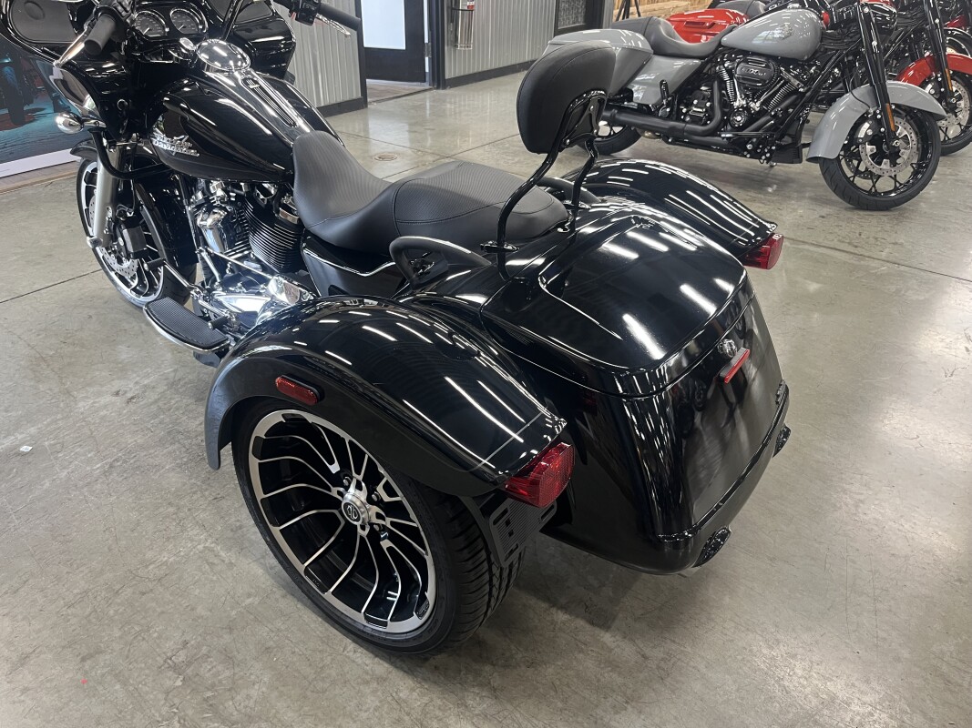 2024 Harley-Davidson Road Glide 3 FLTRT - Photo 6