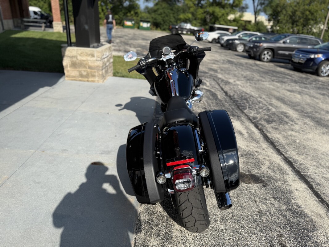 2025 Low Rider ST - Photo 4