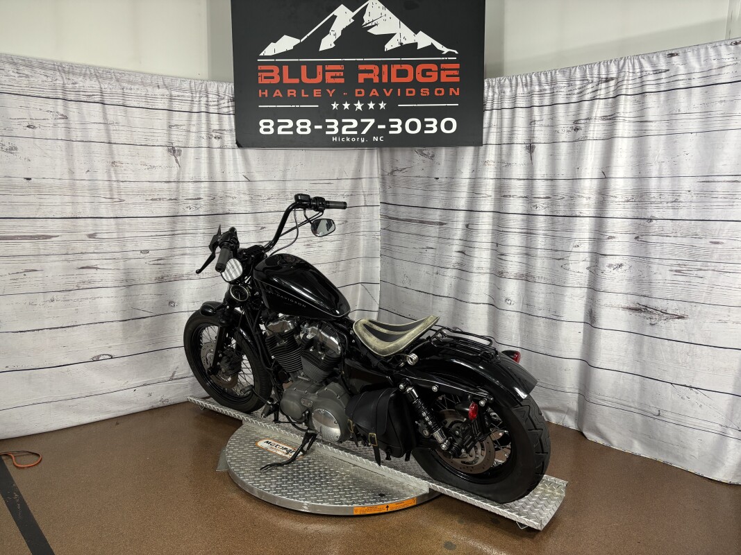 2010 Nightster – Raw, Stripped-Down Style - Photo 6