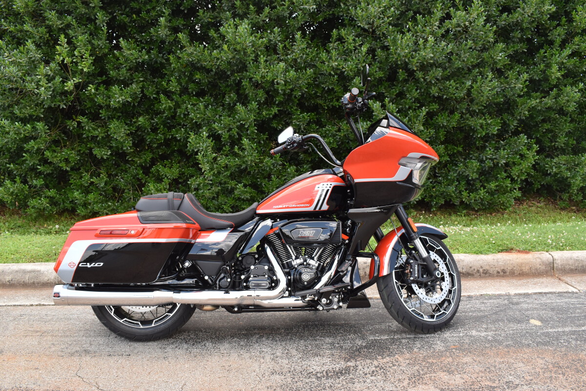 2024 CVO Road Glide – Elite Touring Performance
