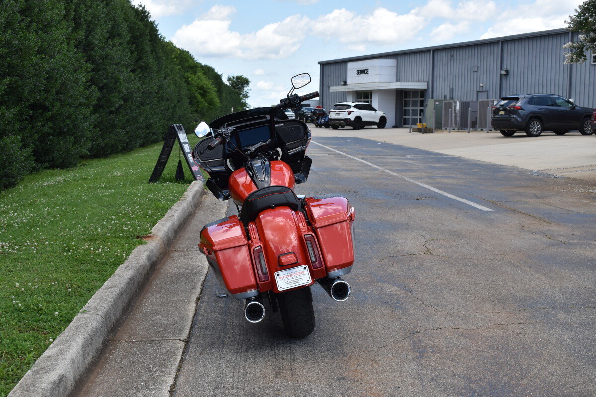 2024 CVO Road Glide – Elite Touring Performance - Photo 7